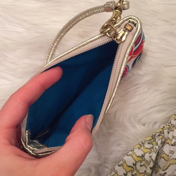 Wristlet - Picture 2 of 2